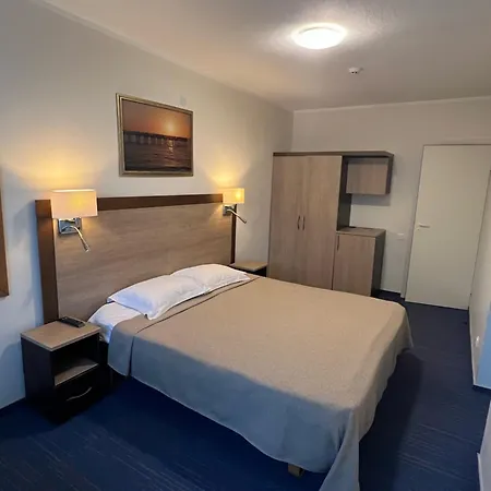 Rr Apartamentai Palangoje 3 Apartment *